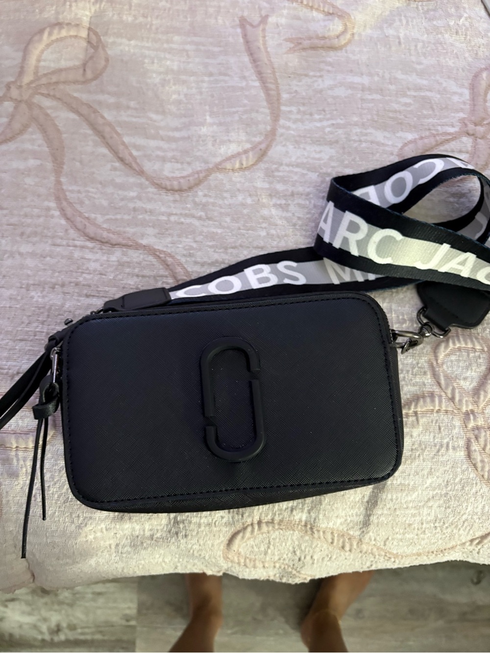 Marc Jacobs Black Saffiano Camera Crossbody with Logo Strap